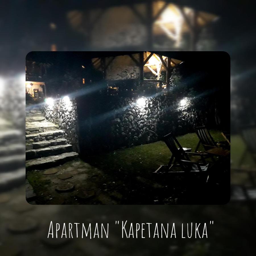 Apartman "Kapetana Luka" Ljubovija Exteriér fotografie