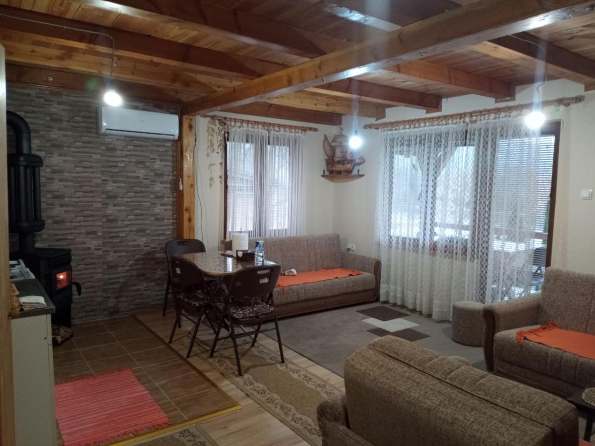 Apartman "Kapetana Luka" Ljubovija Exteriér fotografie