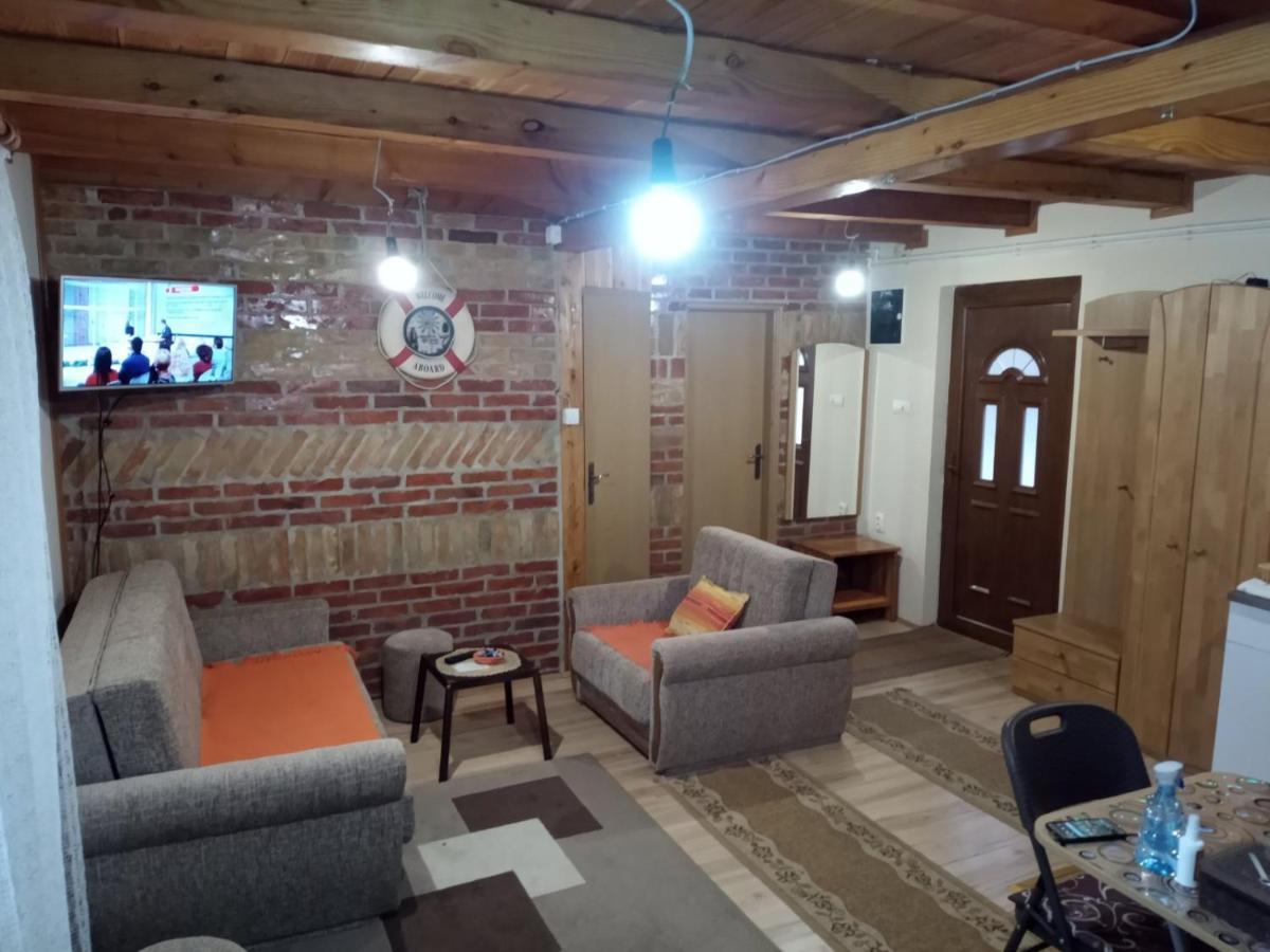 Apartman "Kapetana Luka" Ljubovija Exteriér fotografie