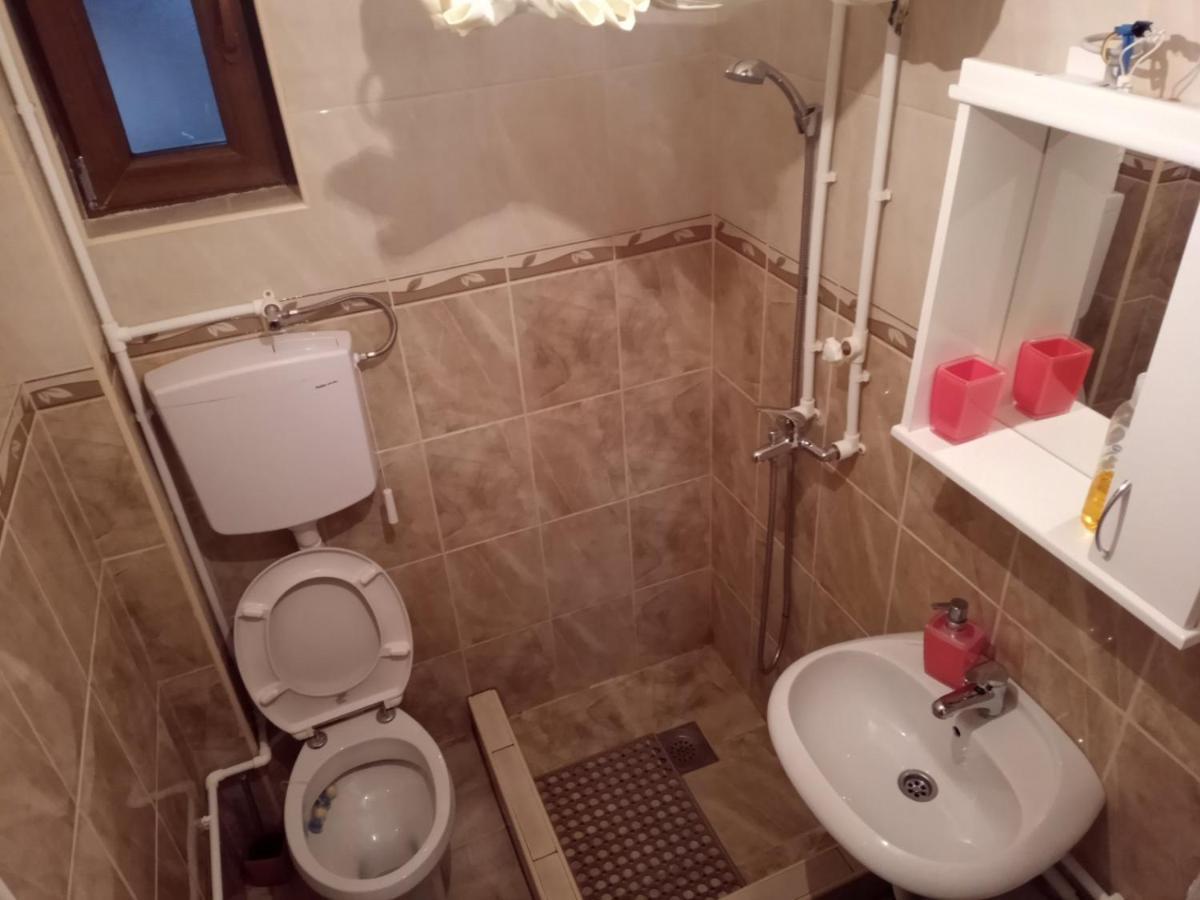 Apartman "Kapetana Luka" Ljubovija Exteriér fotografie