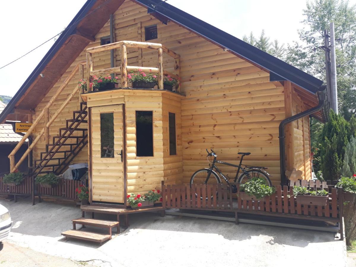 Apartman "Kapetana Luka" Ljubovija Exteriér fotografie