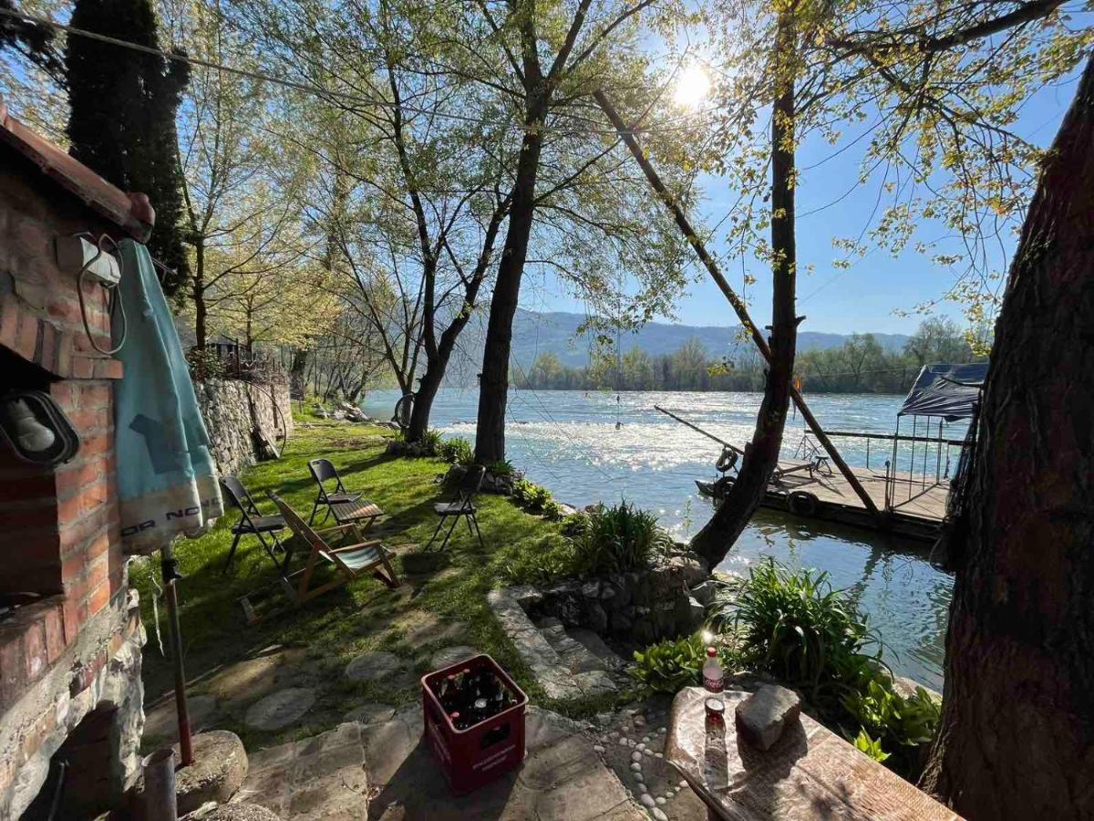 Apartman "Kapetana Luka" Ljubovija Exteriér fotografie