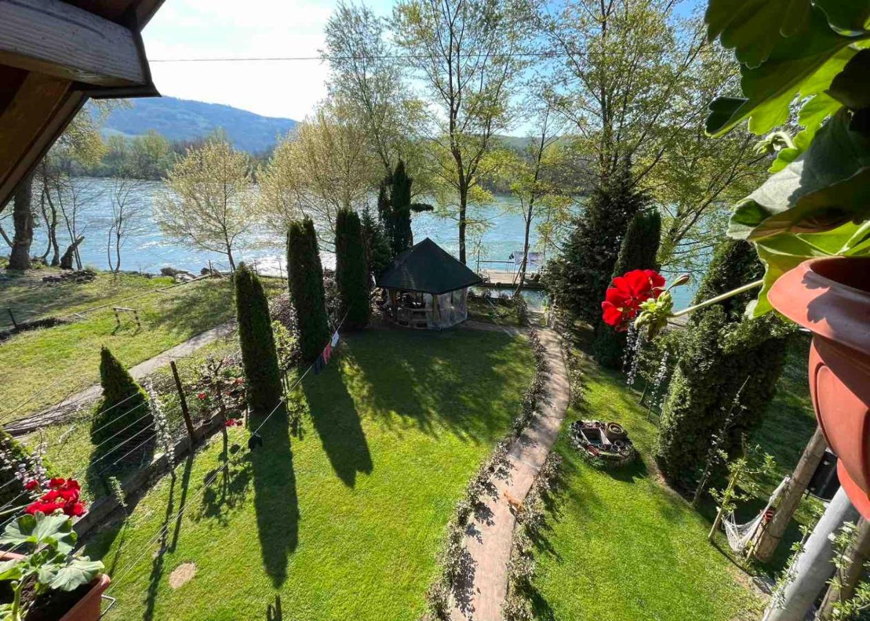 Apartman "Kapetana Luka" Ljubovija Exteriér fotografie